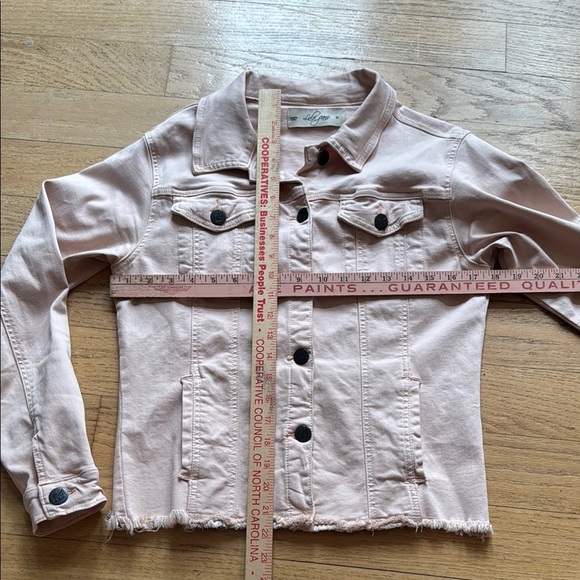 Pink Jean jacket size Medium - Picture 8 of 11